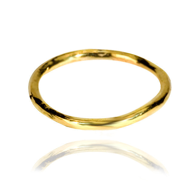 Shop the Best Collection of 22KT Gold Rings Online - Jewelegance