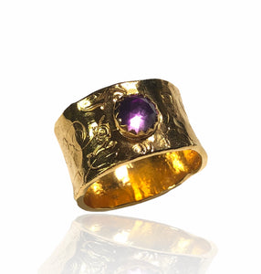 Gilded Nature Symbols Ring with Amethyst