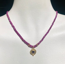 The Delphi Pendant